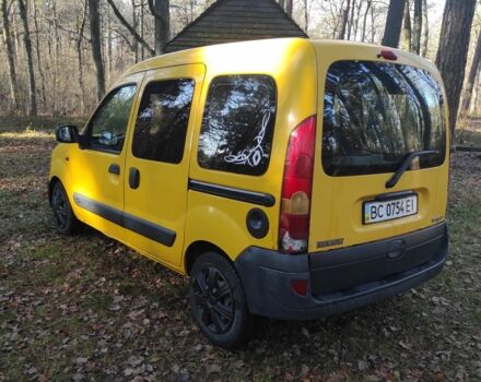 Желтый Рено Кенгу, объемом двигателя 1.5 л и пробегом 244 тыс. км за 2900 $, фото 3 на Automoto.ua
