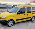 Желтый Рено Кенгу, объемом двигателя 1.46 л и пробегом 250 тыс. км за 2999 $, фото 5 на Automoto.ua