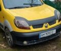 Желтый Рено Кенгу, объемом двигателя 1.5 л и пробегом 300 тыс. км за 2200 $, фото 1 на Automoto.ua
