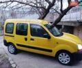 Желтый Рено Кенгу, объемом двигателя 1.4 л и пробегом 290 тыс. км за 3500 $, фото 1 на Automoto.ua
