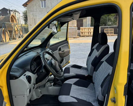 Желтый Рено Кенгу, объемом двигателя 1.46 л и пробегом 265 тыс. км за 3450 $, фото 27 на Automoto.ua