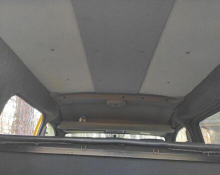 Желтый Рено Кенгу, объемом двигателя 1.5 л и пробегом 244 тыс. км за 2900 $, фото 6 на Automoto.ua