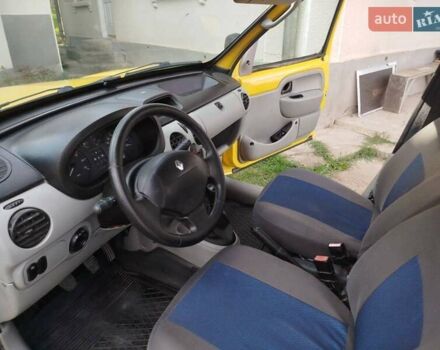 Желтый Рено Кенгу, объемом двигателя 1.5 л и пробегом 220 тыс. км за 3899 $, фото 12 на Automoto.ua