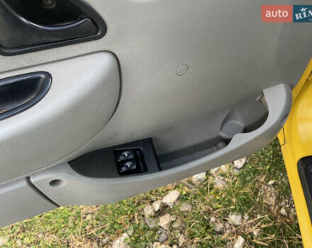 Рено Кенгу 2003 в Тернополе на Automoto.ua Желтый Рено Кенгу, объемом двигателя 1.46 л и пробегом 485 тыс. км за 2899 $, фото 24 на Automoto.ua