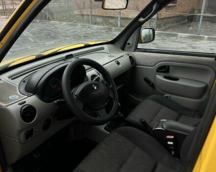 Жовтий Рено Кєнгу, об'ємом двигуна 1.9 л та пробігом 198 тис. км за 2800 $, фото 3 на Automoto.ua