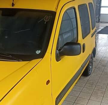 Желтый Рено Кенгу, объемом двигателя 1.5 л и пробегом 240 тыс. км за 2700 $, фото 2 на Automoto.ua