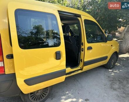 Желтый Рено Кенгу, объемом двигателя 1.46 л и пробегом 299 тыс. км за 3200 $, фото 16 на Automoto.ua