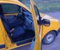 Жовтий Рено Кєнгу, об'ємом двигуна 1.5 л та пробігом 230 тис. км за 3500 $, фото 5 на Automoto.ua
