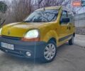 Желтый Рено Кенгу, объемом двигателя 1.4 л и пробегом 290 тыс. км за 3500 $, фото 7 на Automoto.ua