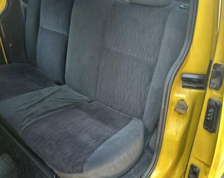 Рено Кенгу 2003 в Бобровице на Automoto.ua Желтый Рено Кенгу, объемом двигателя 1.46 л и пробегом 300 тыс. км за 3200 $, фото 2 на Automoto.ua