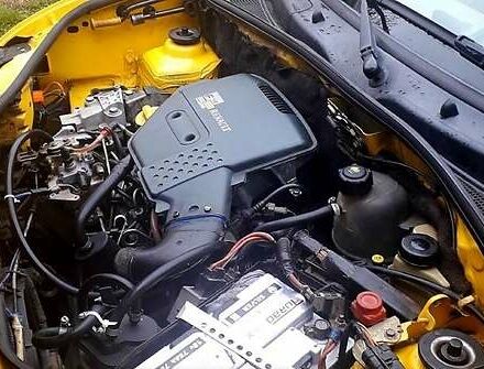 Желтый Рено Кенгу, объемом двигателя 1.9 л и пробегом 258 тыс. км за 3300 $, фото 5 на Automoto.ua