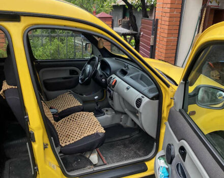 Рено Кенгу 2004 в Львове на Automoto.ua Желтый Рено Кенгу, объемом двигателя 1.5 л и пробегом 227 тыс. км за 4000 $, фото 4 на Automoto.ua