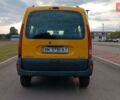 Желтый Рено Кенгу, объемом двигателя 1.5 л и пробегом 216 тыс. км за 3750 $, фото 10 на Automoto.ua