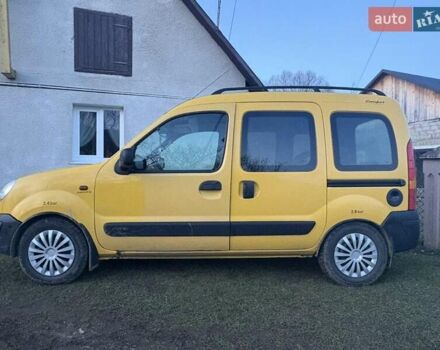 Желтый Рено Кенгу, объемом двигателя 1.46 л и пробегом 310 тыс. км за 3800 $, фото 2 на Automoto.ua
