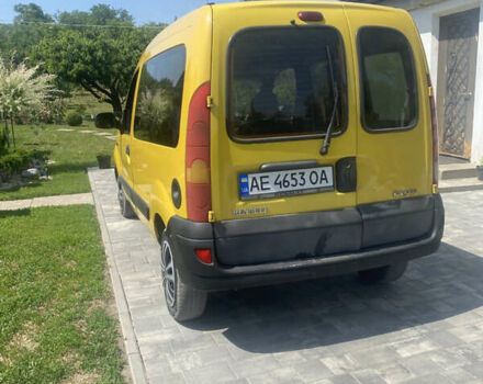 Желтый Рено Кенгу, объемом двигателя 1.5 л и пробегом 420 тыс. км за 4400 $, фото 3 на Automoto.ua