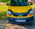 Желтый Рено Кенгу, объемом двигателя 1.9 л и пробегом 300 тыс. км за 3200 $, фото 1 на Automoto.ua