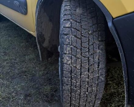 Желтый Рено Кенгу, объемом двигателя 1.46 л и пробегом 310 тыс. км за 3800 $, фото 10 на Automoto.ua