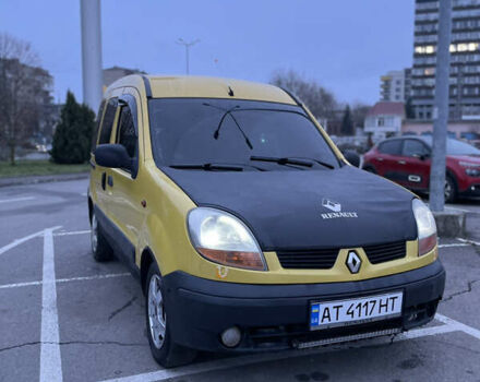 Желтый Рено Кенгу, объемом двигателя 1.5 л и пробегом 300 тыс. км за 4000 $, фото 1 на Automoto.ua