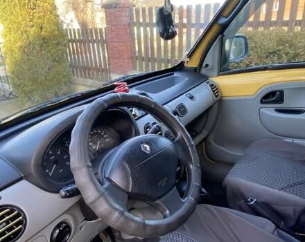 Желтый Рено Кенгу, объемом двигателя 1.5 л и пробегом 240 тыс. км за 4350 $, фото 13 на Automoto.ua