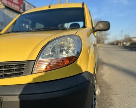 Желтый Рено Кенгу, объемом двигателя 1.5 л и пробегом 365 тыс. км за 3250 $, фото 10 на Automoto.ua