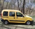 Желтый Рено Кенгу, объемом двигателя 1.46 л и пробегом 211 тыс. км за 4400 $, фото 4 на Automoto.ua