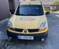 Желтый Рено Кенгу, объемом двигателя 1.46 л и пробегом 216 тыс. км за 3350 $, фото 1 на Automoto.ua