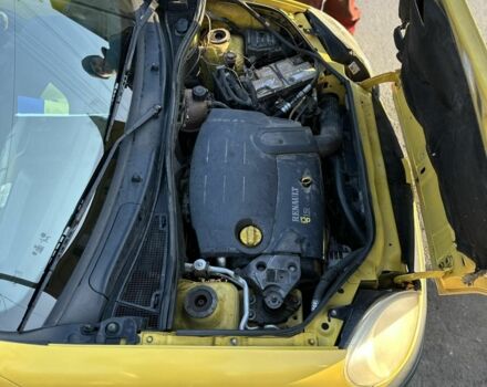 Желтый Рено Кенгу, объемом двигателя 1.5 л и пробегом 365 тыс. км за 3250 $, фото 13 на Automoto.ua