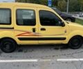 Жовтий Рено Кєнгу, об'ємом двигуна 1.5 л та пробігом 379 тис. км за 3700 $, фото 4 на Automoto.ua