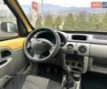 Желтый Рено Кенгу, объемом двигателя 1.46 л и пробегом 322 тыс. км за 3199 $, фото 1 на Automoto.ua