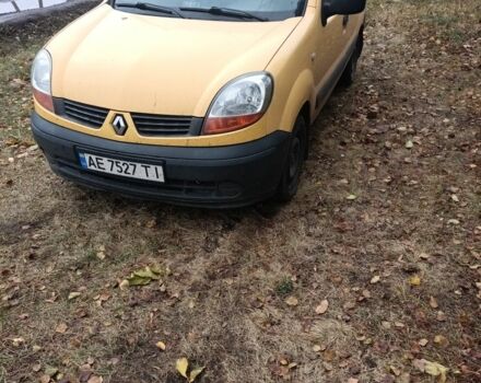 Желтый Рено Кенгу, объемом двигателя 1.5 л и пробегом 207 тыс. км за 3600 $, фото 6 на Automoto.ua