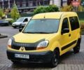 Желтый Рено Кенгу, объемом двигателя 1.46 л и пробегом 248 тыс. км за 2450 $, фото 1 на Automoto.ua
