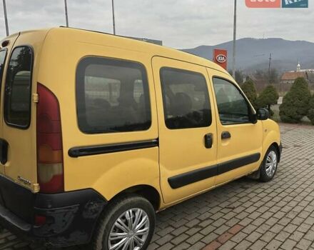 Желтый Рено Кенгу, объемом двигателя 1.46 л и пробегом 322 тыс. км за 3199 $, фото 4 на Automoto.ua