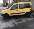 Желтый Рено Кенгу, объемом двигателя 1.5 л и пробегом 350 тыс. км за 3500 $, фото 1 на Automoto.ua