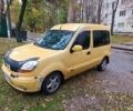 Желтый Рено Кенгу, объемом двигателя 1.5 л и пробегом 260 тыс. км за 4200 $, фото 1 на Automoto.ua