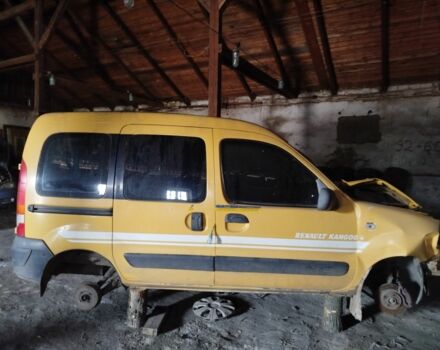 Желтый Рено Кенгу, объемом двигателя 1.5 л и пробегом 3 тыс. км за 1100 $, фото 3 на Automoto.ua