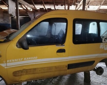 Желтый Рено Кенгу, объемом двигателя 1.5 л и пробегом 3 тыс. км за 1100 $, фото 2 на Automoto.ua