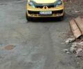 Желтый Рено Кенгу, объемом двигателя 1.5 л и пробегом 180 тыс. км за 4800 $, фото 1 на Automoto.ua