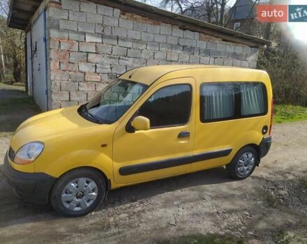 Желтый Рено Кенгу, объемом двигателя 1.46 л и пробегом 120 тыс. км за 4200 $, фото 7 на Automoto.ua