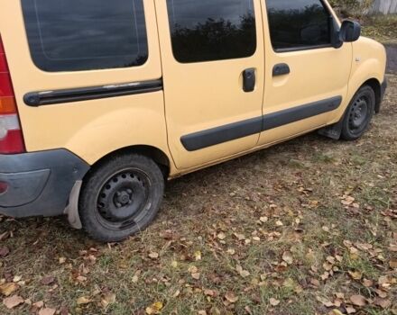 Желтый Рено Кенгу, объемом двигателя 1.5 л и пробегом 207 тыс. км за 3600 $, фото 3 на Automoto.ua