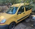 Желтый Рено Кенгу, объемом двигателя 1.5 л и пробегом 255 тыс. км за 3500 $, фото 1 на Automoto.ua