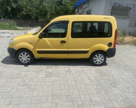 Желтый Рено Кенгу, объемом двигателя 1.5 л и пробегом 200 тыс. км за 3200 $, фото 1 на Automoto.ua