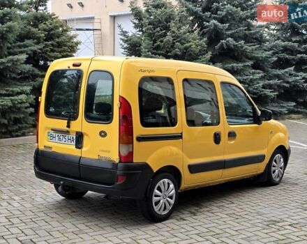 Желтый Рено Кенгу, объемом двигателя 1.46 л и пробегом 200 тыс. км за 3700 $, фото 5 на Automoto.ua