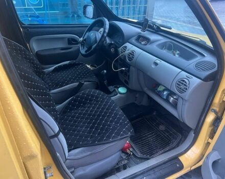 Жовтий Рено Кєнгу, об'ємом двигуна 1.5 л та пробігом 203 тис. км за 4000 $, фото 5 на Automoto.ua