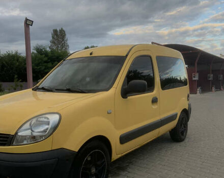 Жовтий Рено Кєнгу, об'ємом двигуна 1.5 л та пробігом 265 тис. км за 4000 $, фото 2 на Automoto.ua