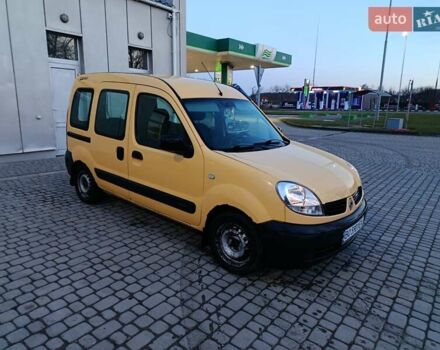 Желтый Рено Кенгу, объемом двигателя 1.46 л и пробегом 280 тыс. км за 3299 $, фото 8 на Automoto.ua