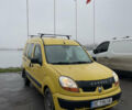 Желтый Рено Кенгу, объемом двигателя 1.5 л и пробегом 220 тыс. км за 4300 $, фото 1 на Automoto.ua