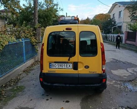Желтый Рено Кенгу, объемом двигателя 1.46 л и пробегом 281 тыс. км за 3300 $, фото 1 на Automoto.ua
