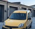 Рено Кєнгу 2007 у Каменце-Подольском на Automoto.ua Жовтий Рено Кєнгу, об'ємом двигуна 1.5 л та пробігом 320 тис. км за 3850 $, фото 4 на Automoto.ua