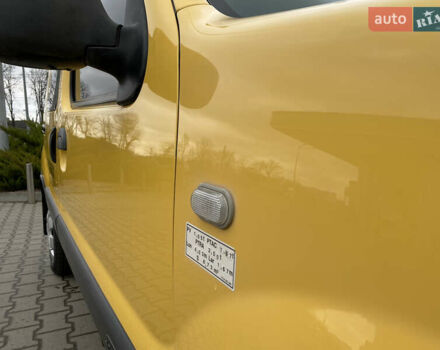 Жовтий Рено Кєнгу, об'ємом двигуна 1.46 л та пробігом 280 тис. км за 4199 $, фото 42 на Automoto.ua