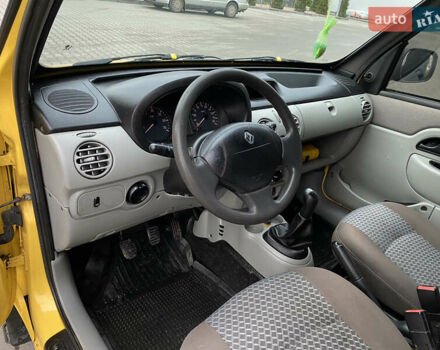 Жовтий Рено Кєнгу, об'ємом двигуна 1.46 л та пробігом 280 тис. км за 4199 $, фото 18 на Automoto.ua